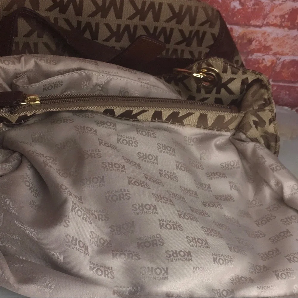 Michael Kors Brown and Tan Monogram Logo Jacquard Ludlow Hobo Bag - Picture 7 of 15